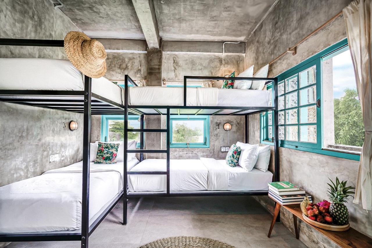 Kosta Hostel Berawa Canggu Exterior foto