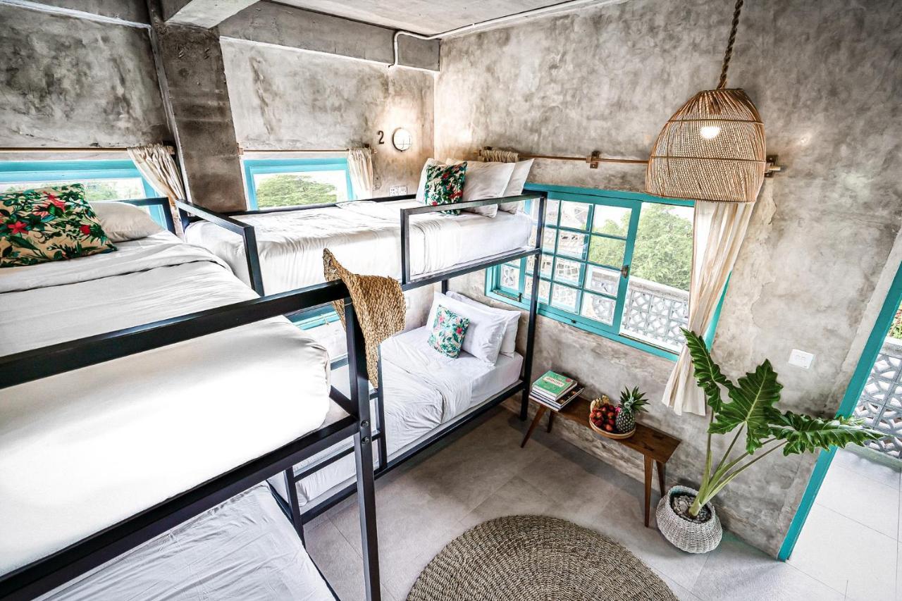 Kosta Hostel Berawa Canggu Exterior foto