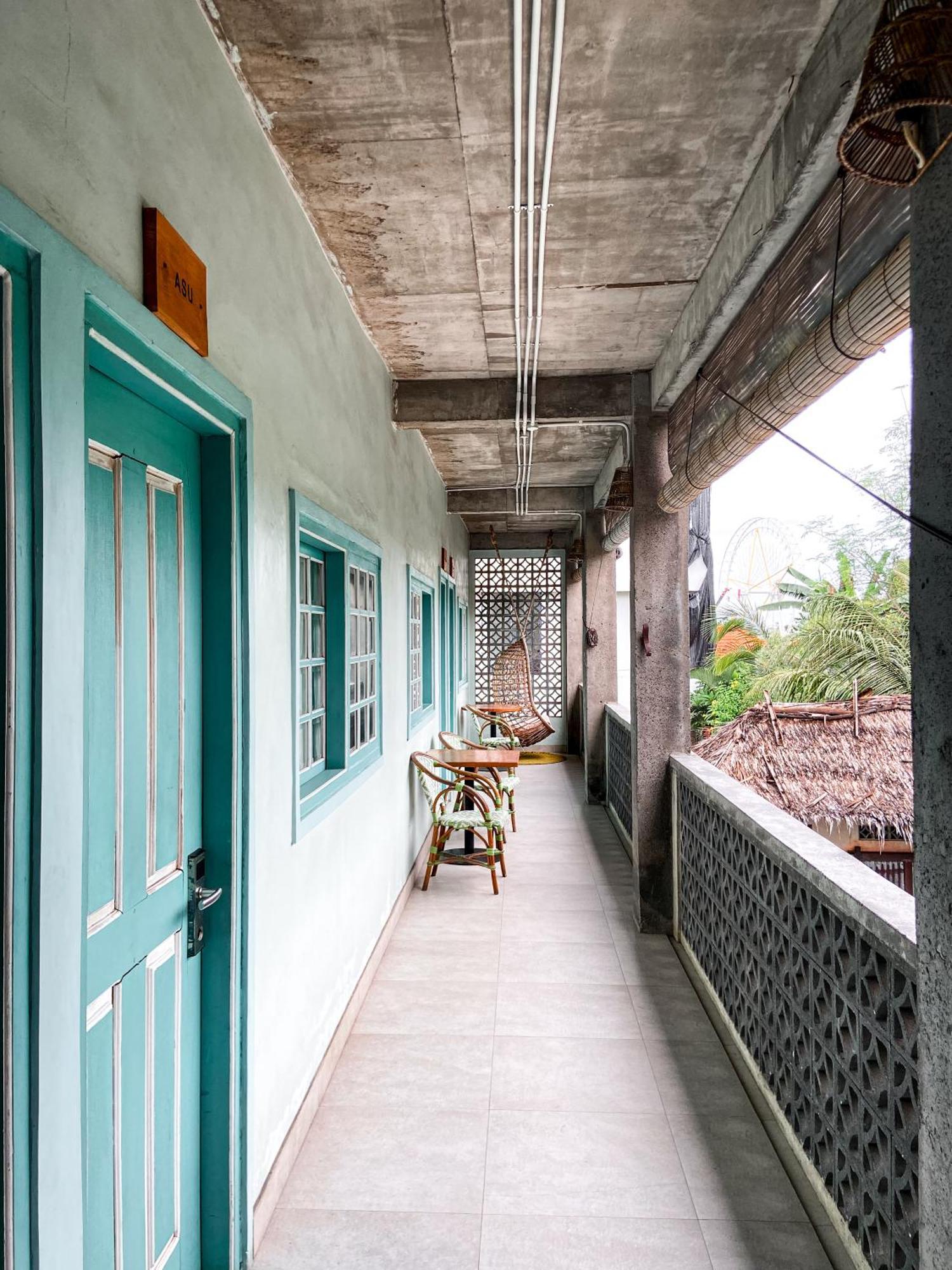 Kosta Hostel Berawa Canggu Exterior foto