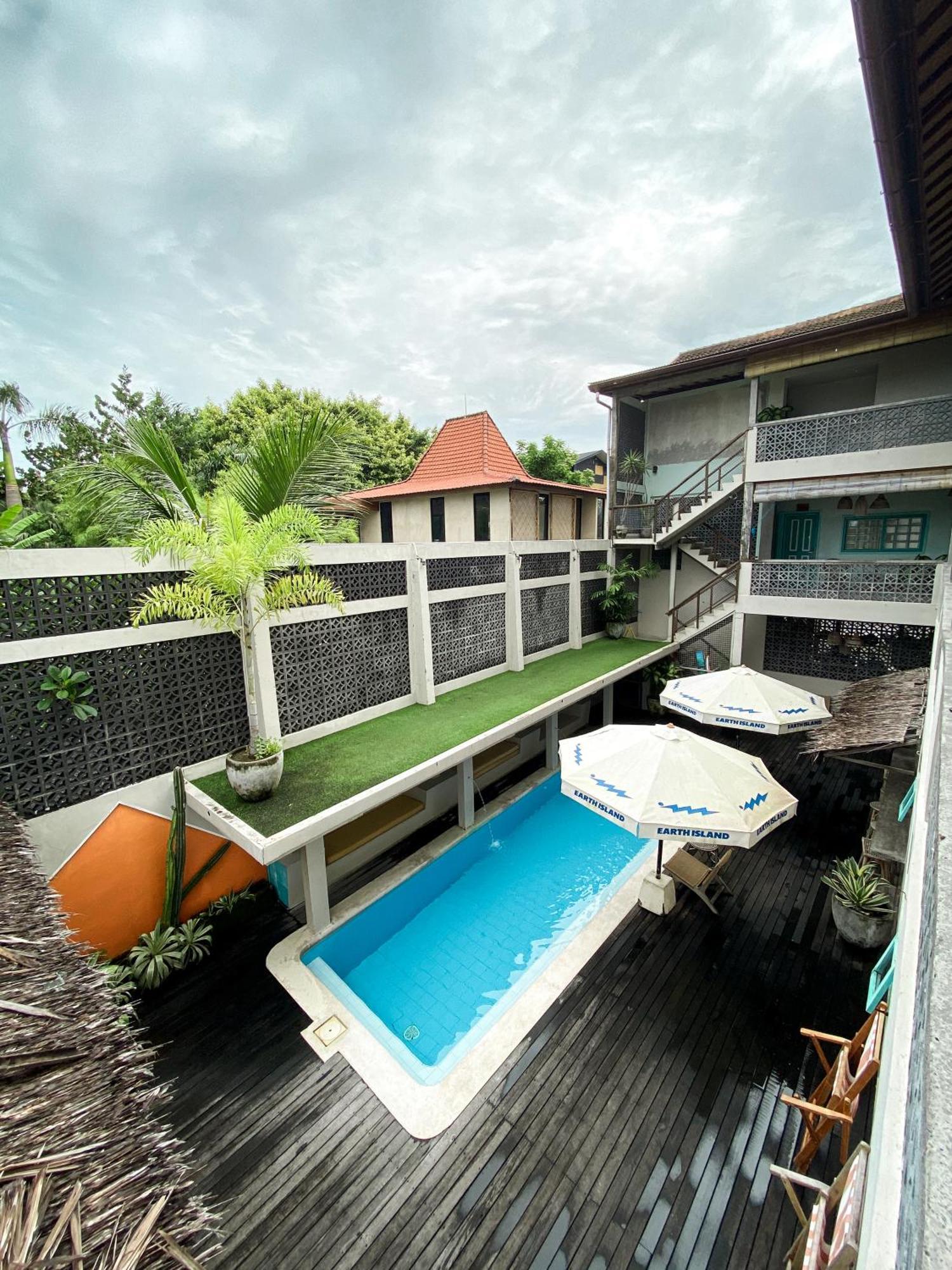 Kosta Hostel Berawa Canggu Exterior foto