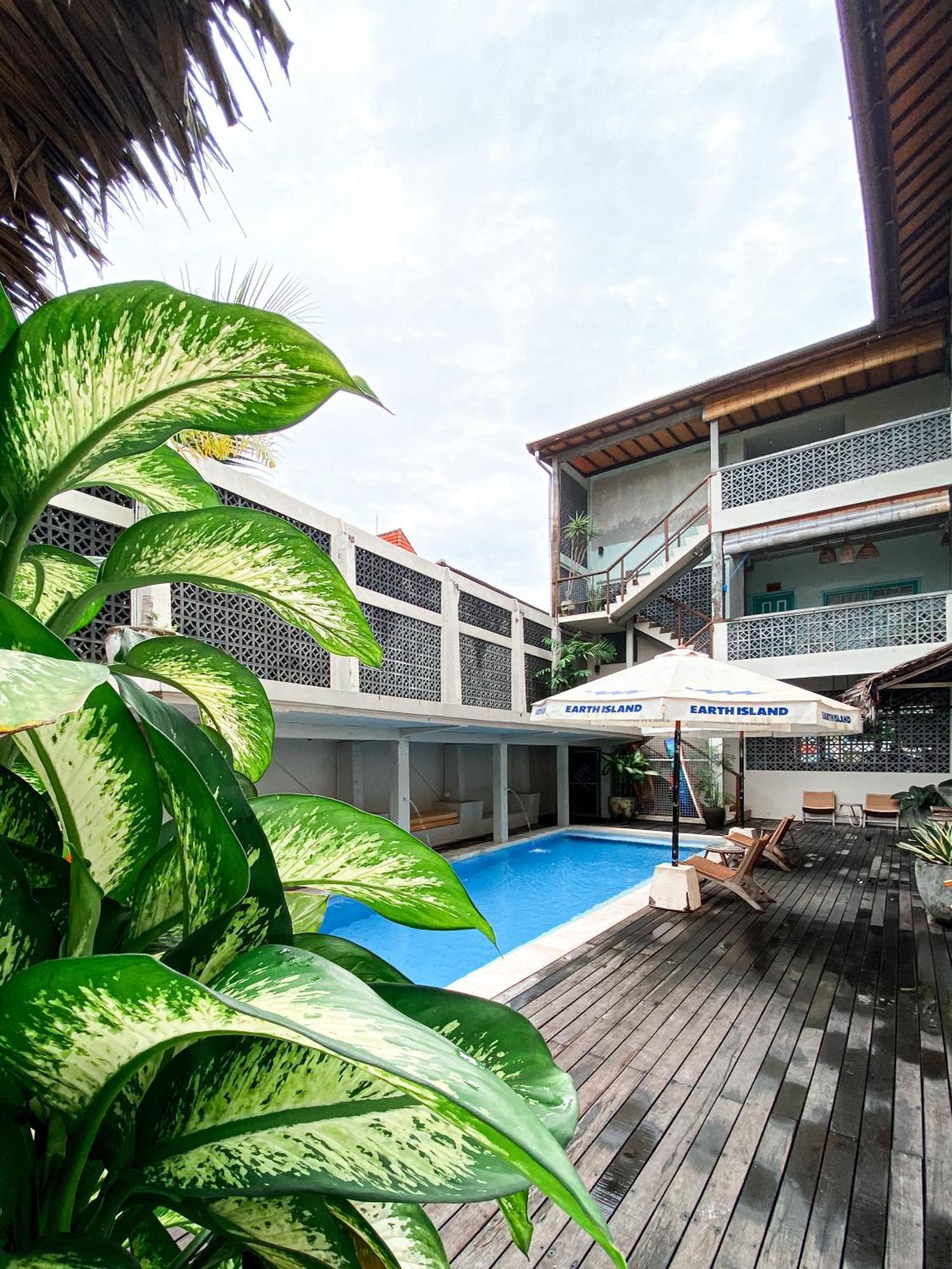 Kosta Hostel Berawa Canggu Exterior foto